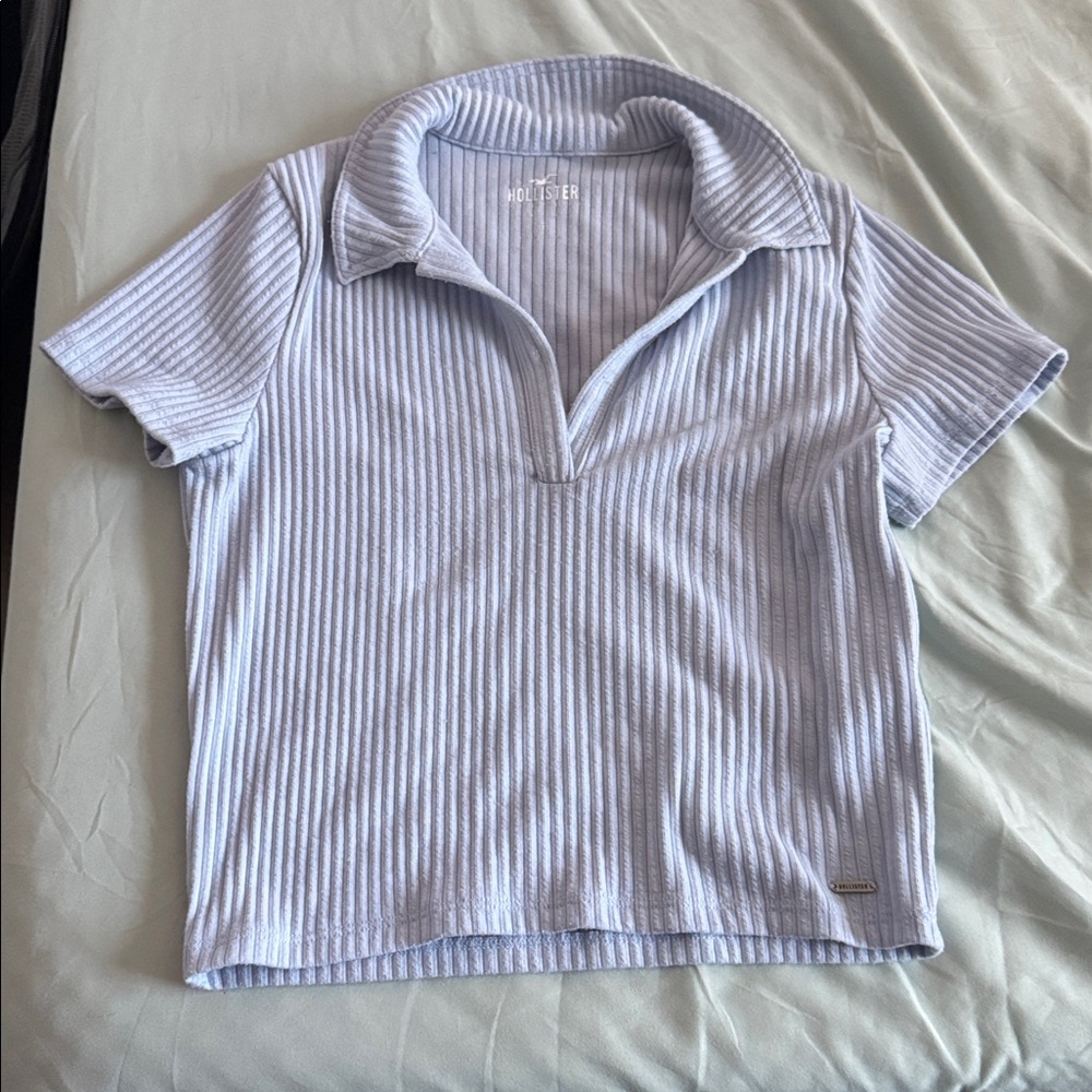Hollister Light Blue Baby Tee Size Medium